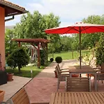 Simon Vendeghaz Apartment *