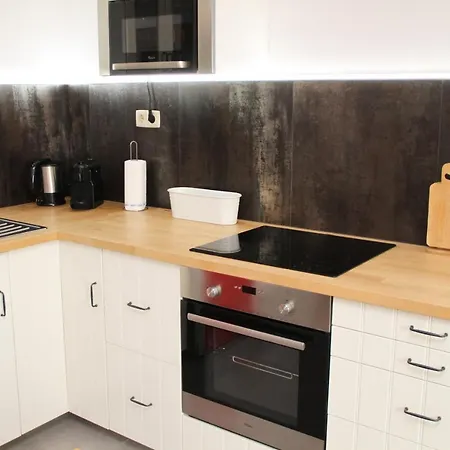 Simon Vendeghaz * Balatongyörök