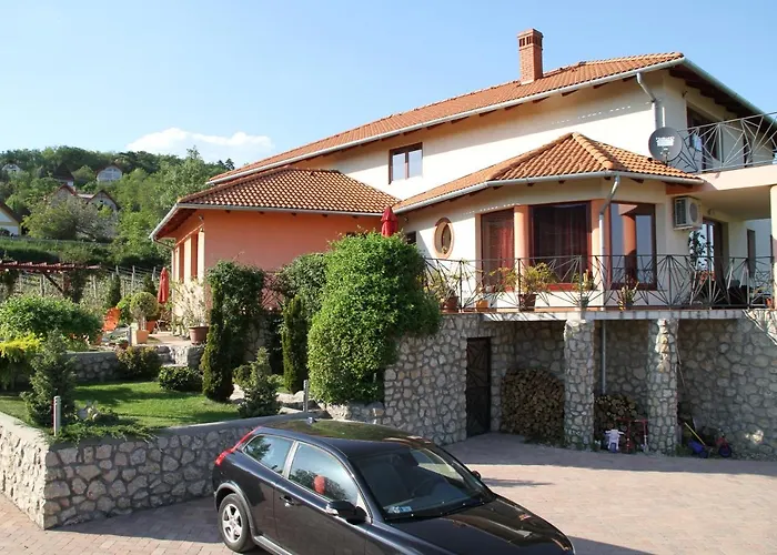 Simon Vendeghaz Appartement *